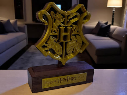Βραβείο “Biggest Harry Potter Nerd” – 3D Printed Fan Art Διακοσμητικό Με Έμβλημα Χόγκουαρτς