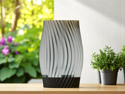 “Spiral Mist” 3D Printed Table Lamp – Elegance in Motion