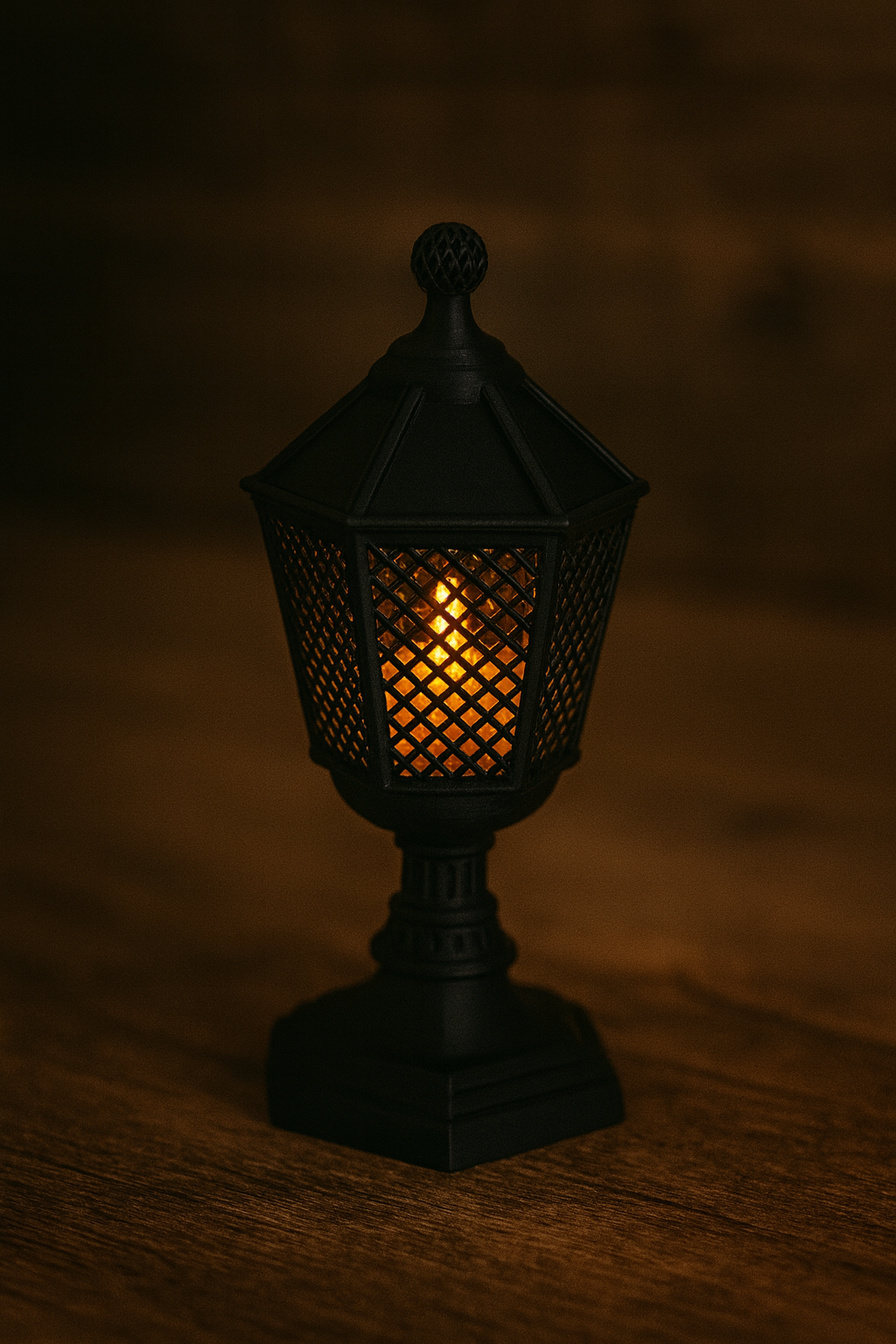 Vintage Street Lantern Candle Holder Set – Victorian Style Miniature Lamps | Retro Townhouse Decor Gift