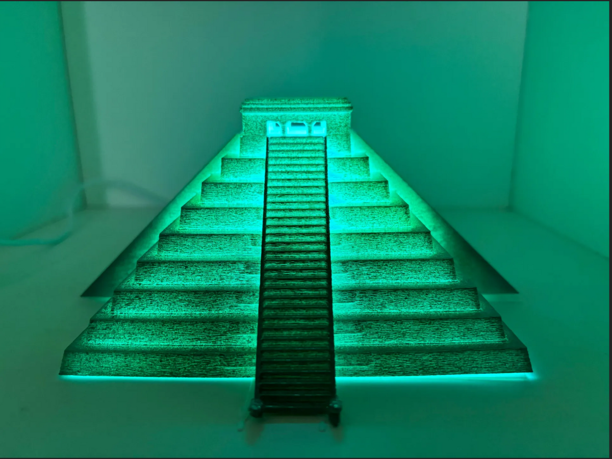 Stunning "Pyramid of Light" Lamp