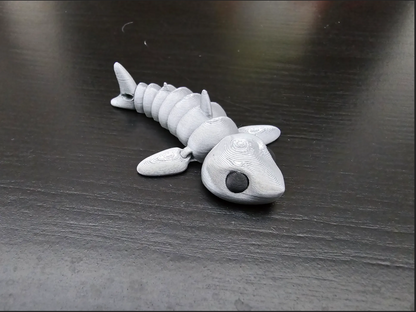 🐟 Articulated Fish Keychain