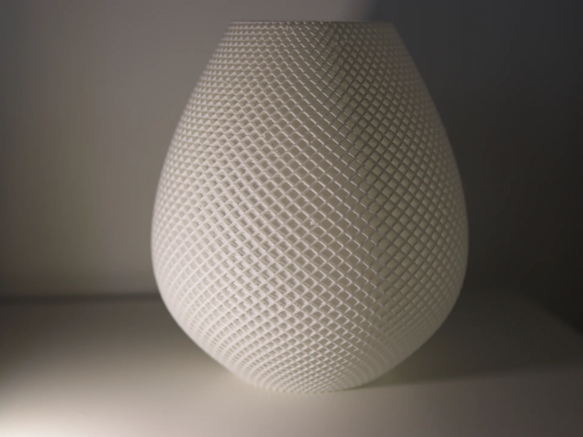 Diamond Mesh Droplet Lamp