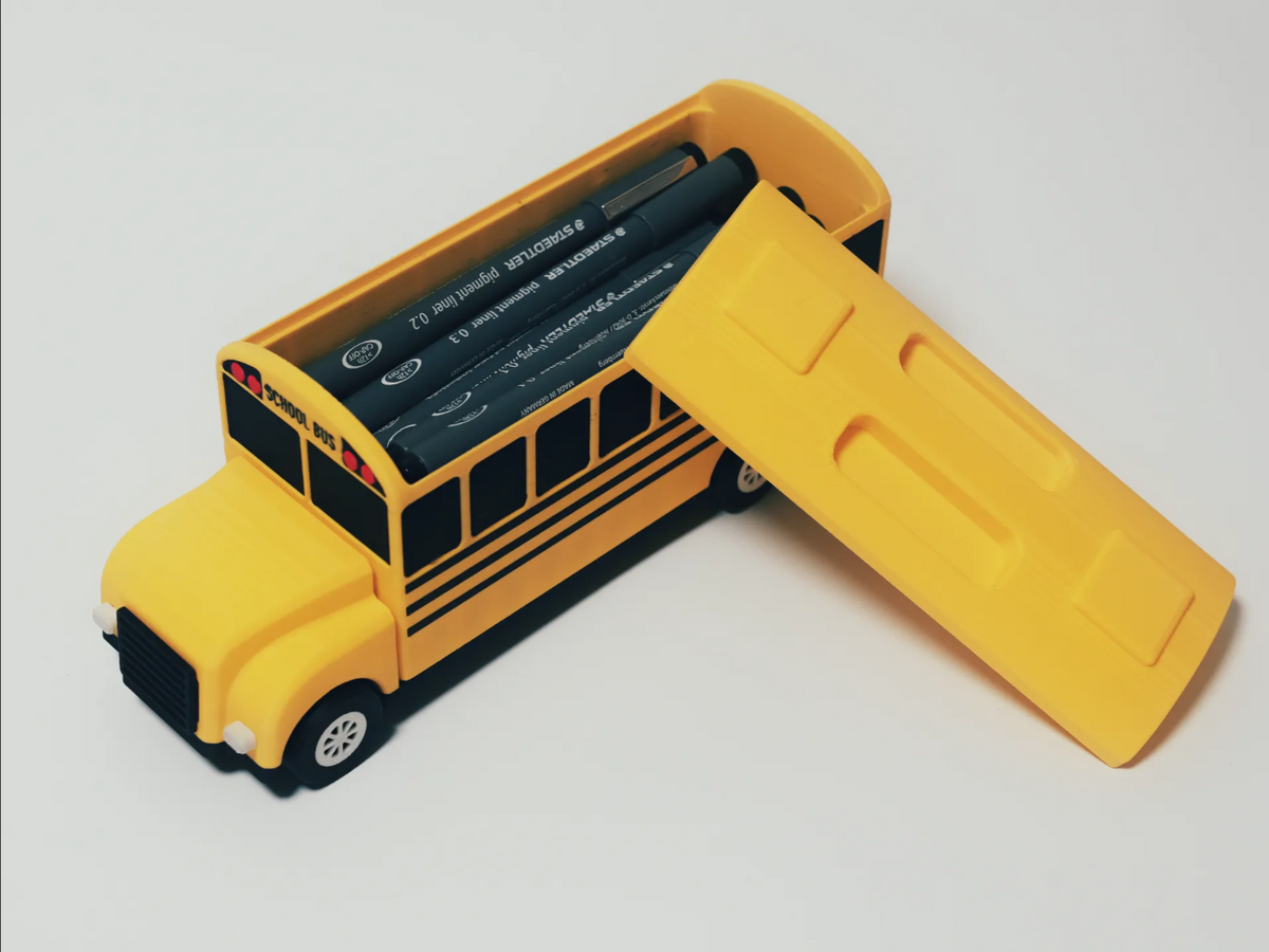 Πρωτότυπη Μολυβοθήκη Σχολικό Λεωφορείο - Οργανώστε το Γραφείο σας με Στυλ!