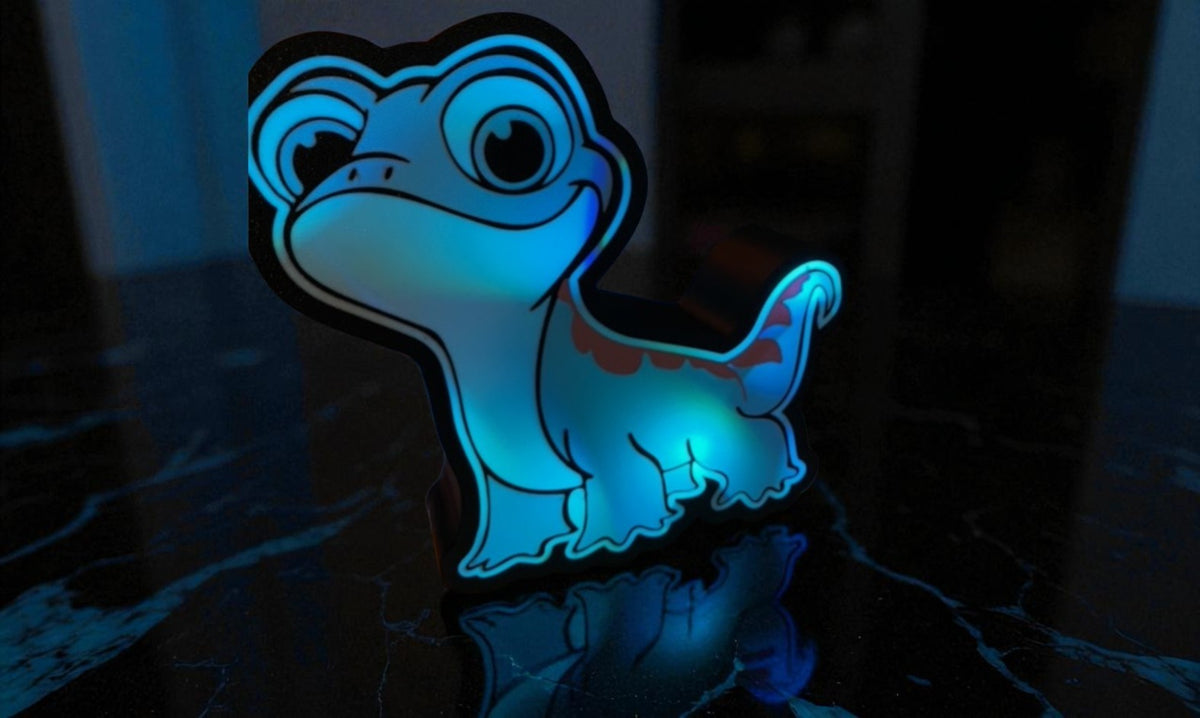 Bruni – Frozen Flame Fan Art Lamp